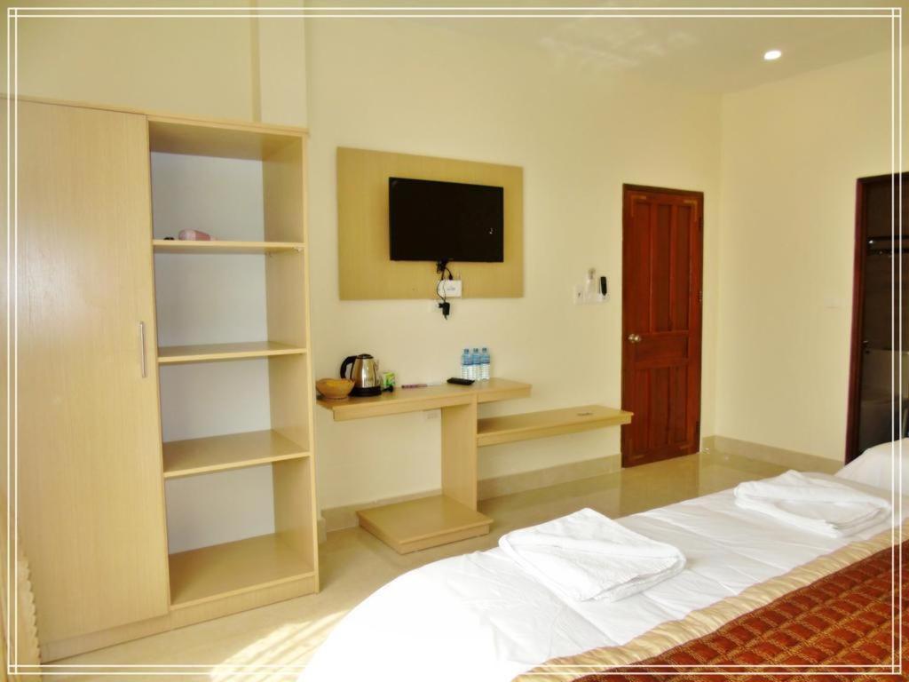 Valentine Boutique Hotel วังเวียง ภายนอก รูปภาพ